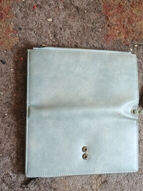 Light Blue Women's Zip-Top Wristlet Clutch